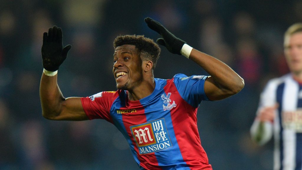 wilfried zaha is one of 8 players who played for Man Utd and Crystal Palace