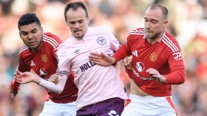 Mikkel Damsgaard Brentford Casemiro Manchester United Christian Eriksen 2024