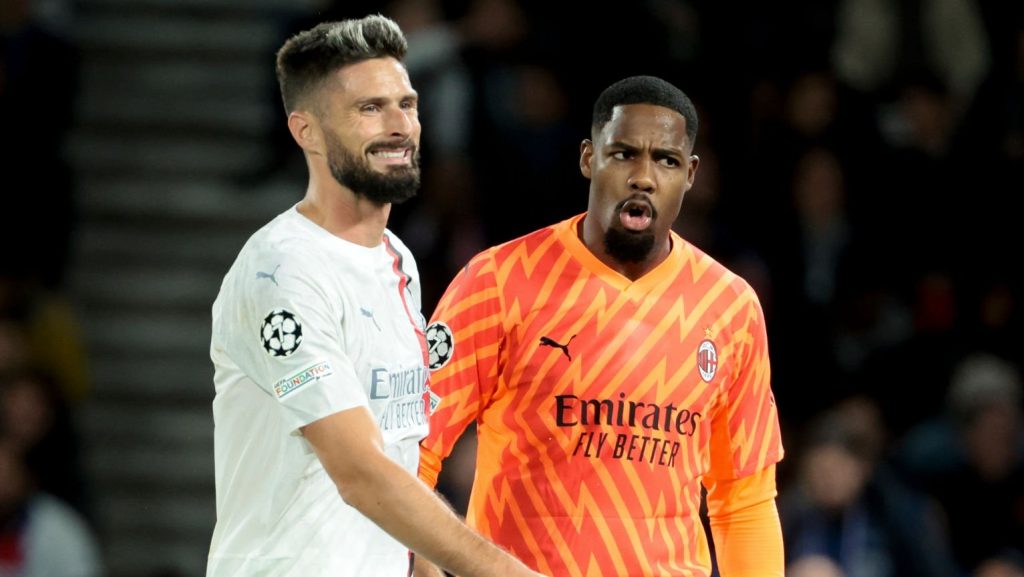 Olivier Giroud AC Milan Mike Maignan 2023