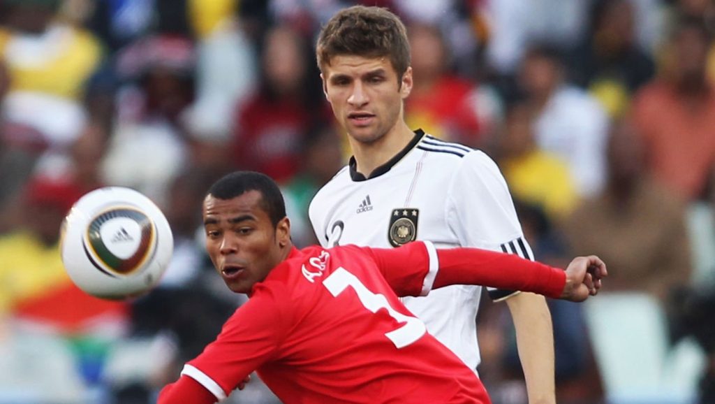 Ashley Cole England Thomas Muller Germany 2010 FIFA World Cup
