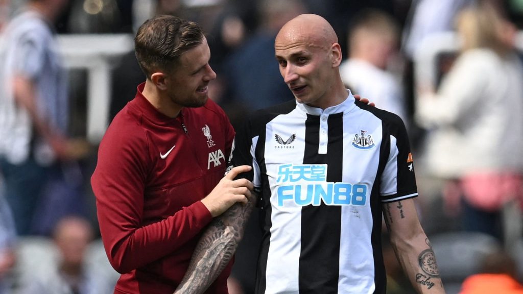 Jonjo Shelvey Jordan Henderson Premier League Newcastle United Liverpool 2022