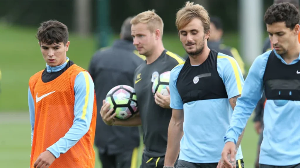 Brahim Diaz Aleix Garcia Manchester City 2016