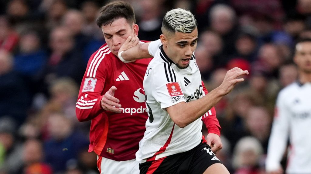 Manchester United Manuel Ugarte Fulham Andreas Pereira 2025